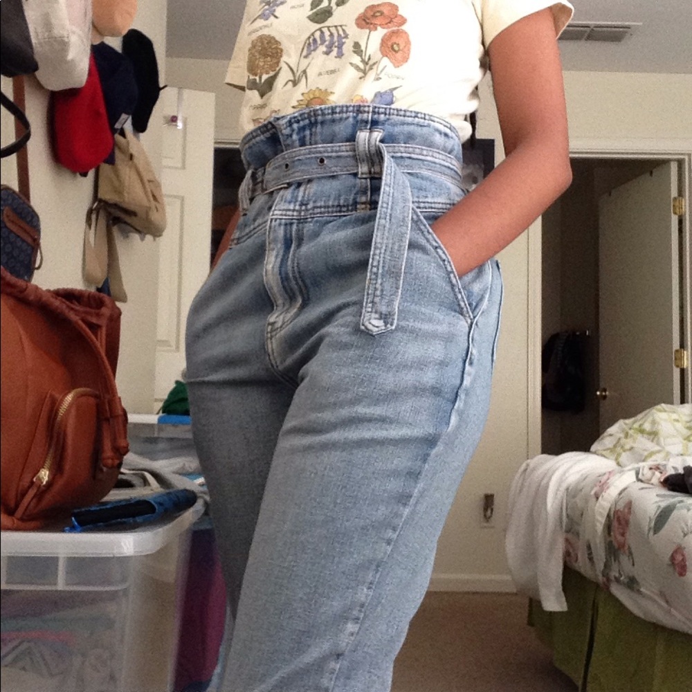 Vintage High Waisted Jeans